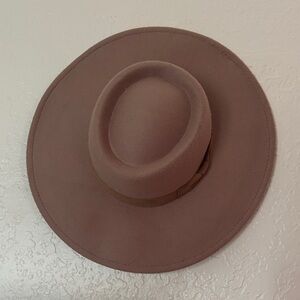 Wide Brim Dusty Pink Felt Women's Hat